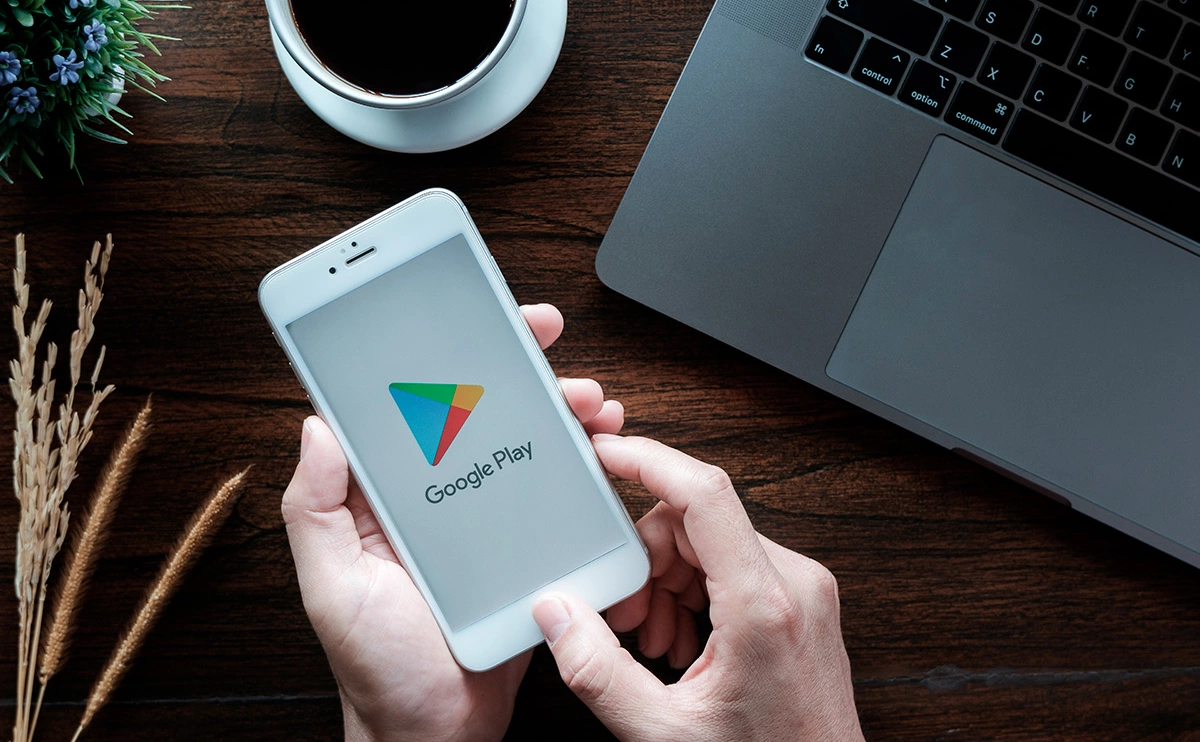 Jirapong Manustrong / Shutterstock