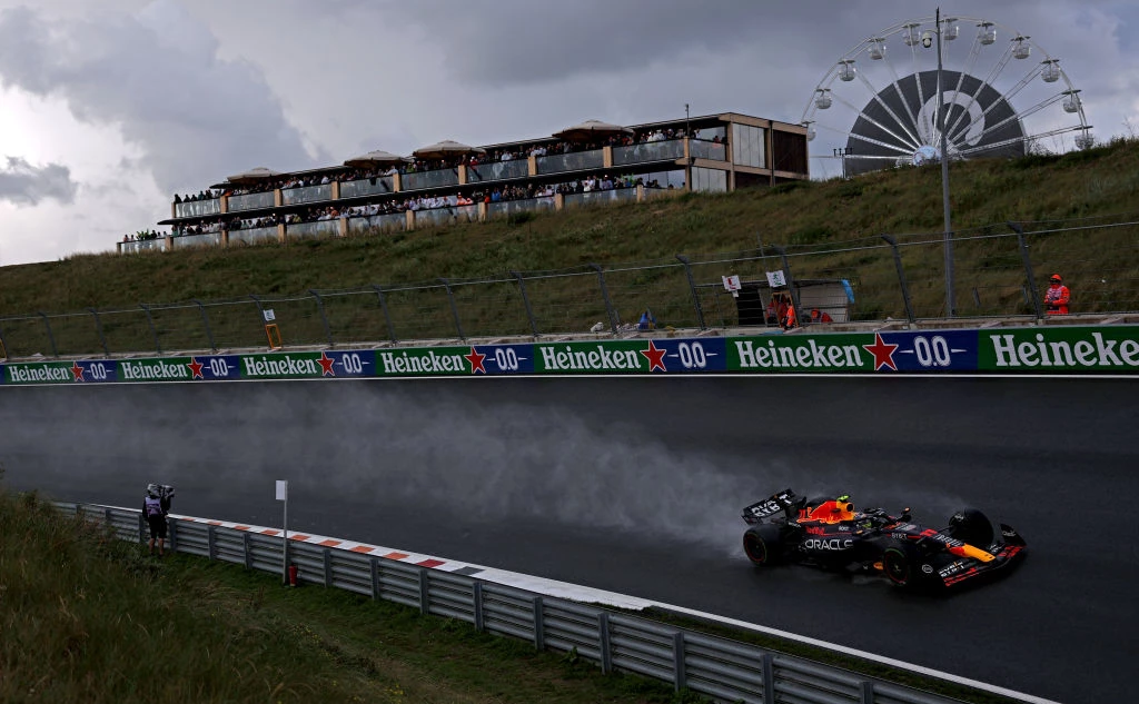 Dean Mouhtaropoulos / Getty Images