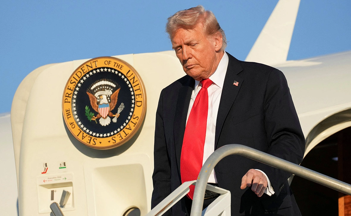 Ken Cedeno / Reuters