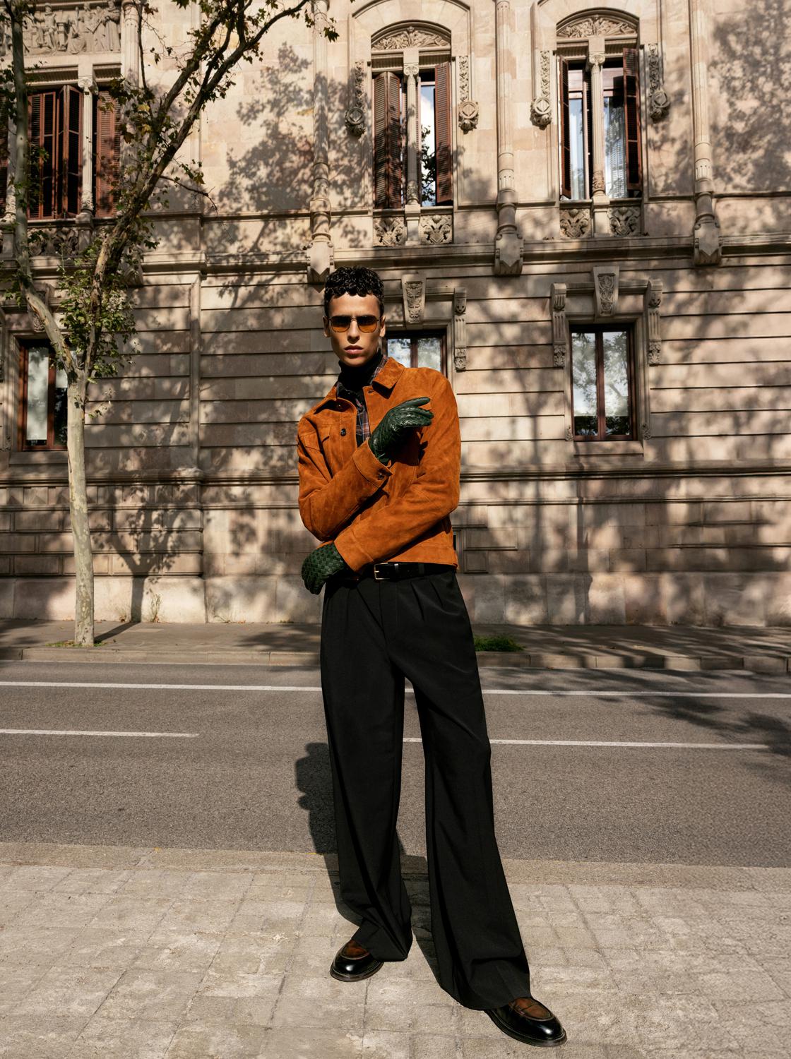 Куртка Principe di Bologna, джемпер A.P.C., рубашка Diesel, брюки Iceberg, очки Retrosuperfuture, перчатки Principe di Bologna, ремень Fabrizio Lesi, ботинки Pantanetti