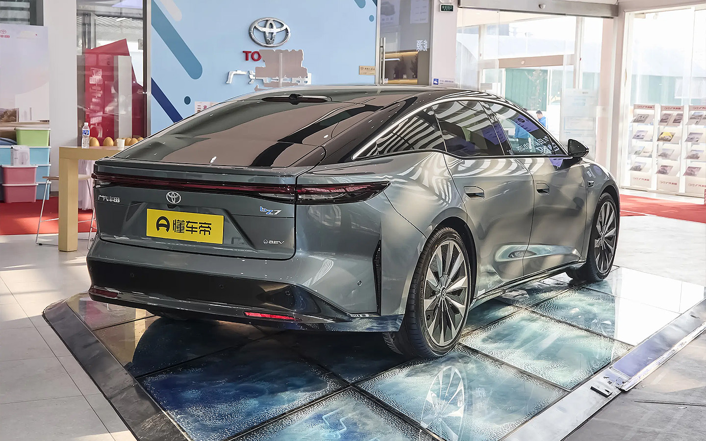 Toyota bZ7