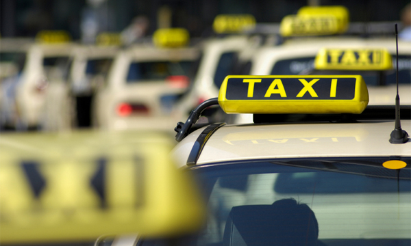 За нарушение ПДД таксистов лишат лицензии