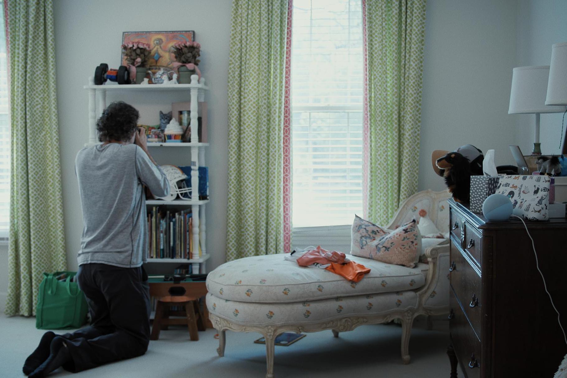 Кадр из фильма &laquo;Все пустые комнаты&raquo;