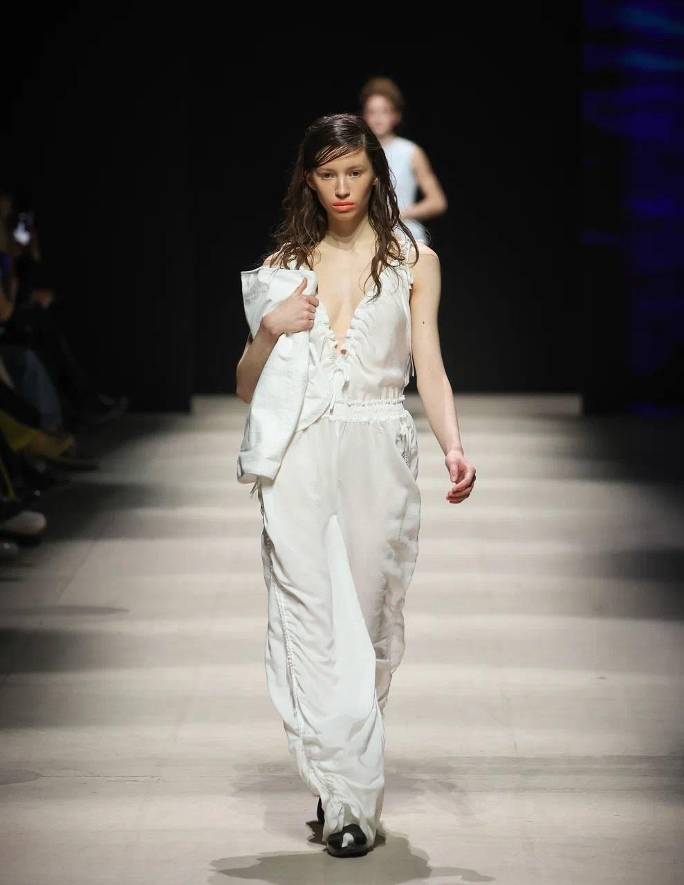 Коллекция &laquo;Отражение&raquo;, Unke