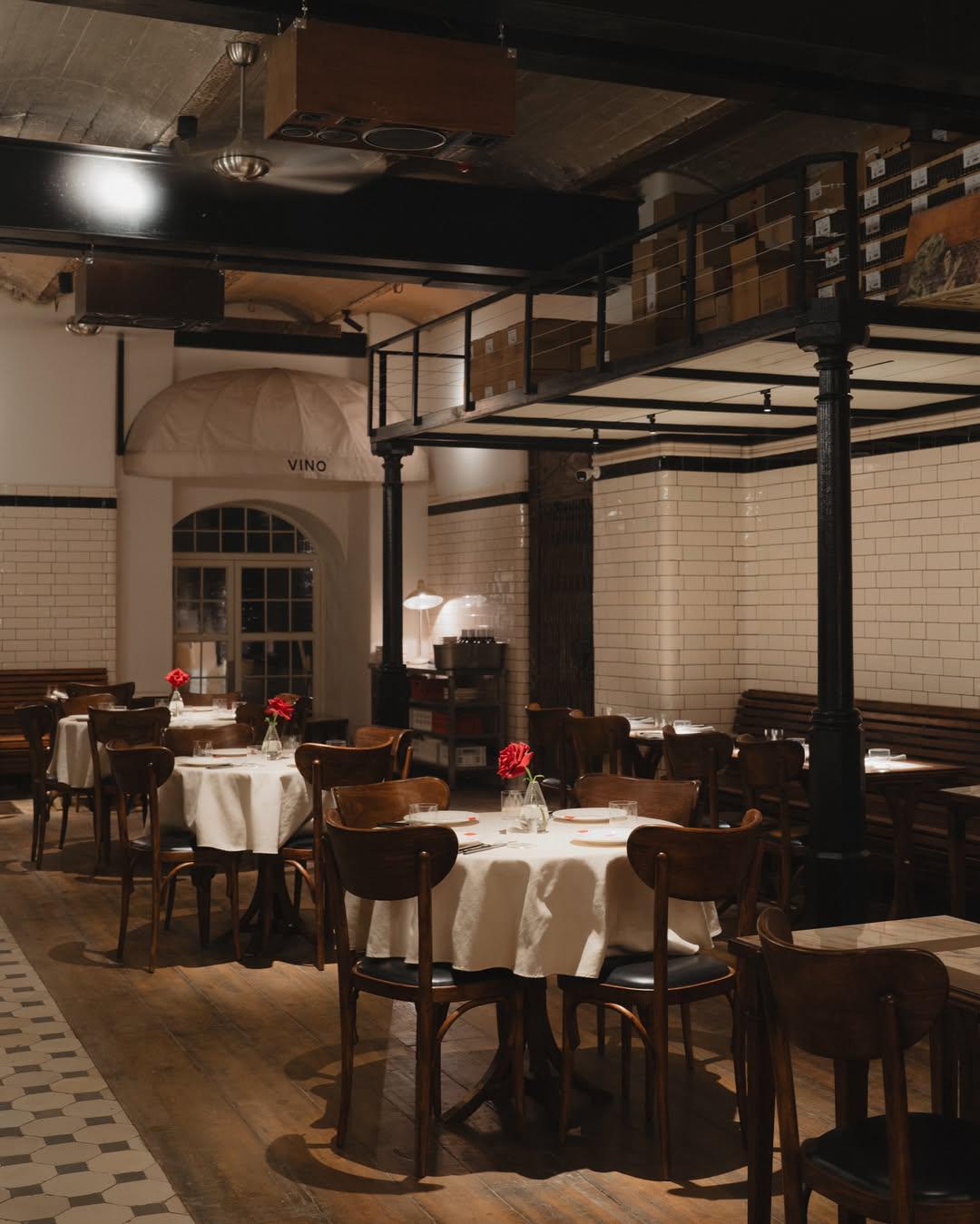 Интерьер ресторана Carniceria Vino