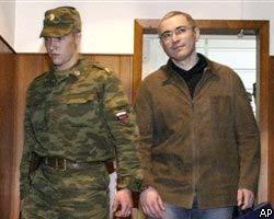 Мосгорсуд рекомендует Ходорковскому сменить адвоката