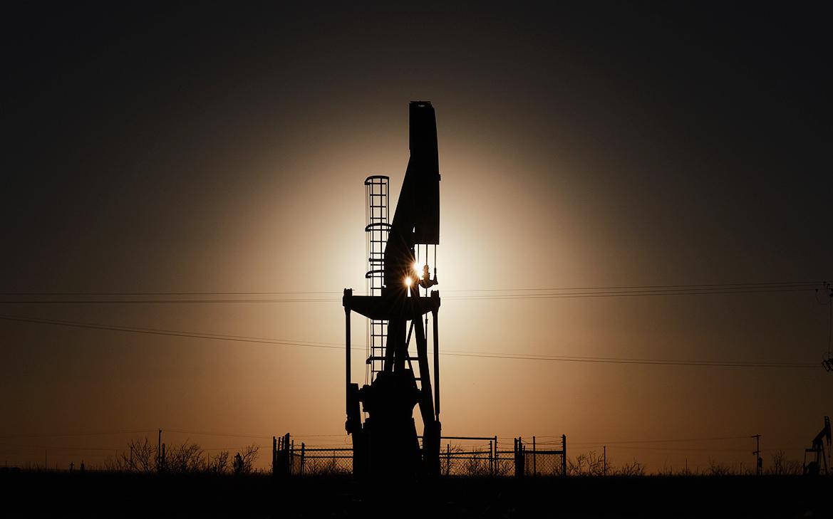 Аналитики Bloomberg спрогнозировали рост цен на нефть после атак Ирана
