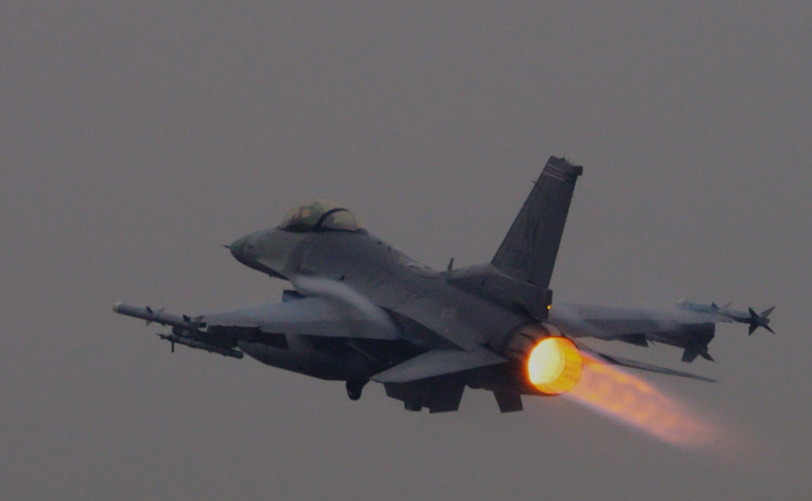 Flight Video and Photo / Shutterstock