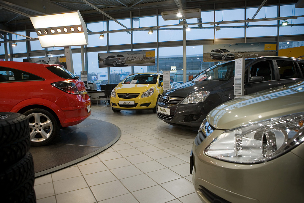Opel: штучный товар по народной цене