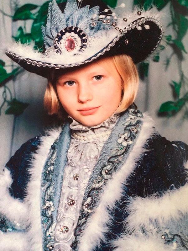 Александра Бортич в детстве