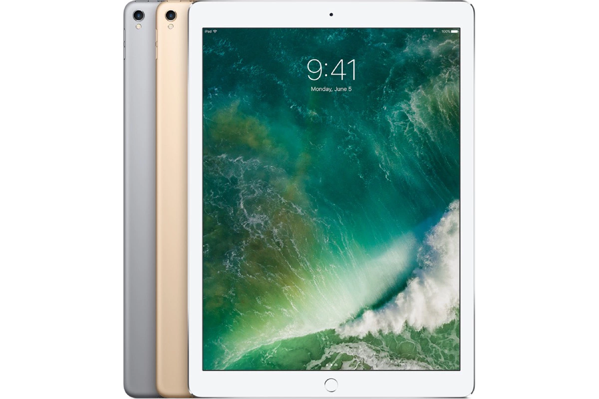 iPad Pro 12,9 дюйма (второе поколение) также стал устаревшим устройством