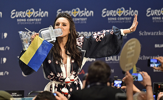 Украинская певица Джамала&mdash;&nbsp;победительница &laquo;Евровидения 2016&raquo;






