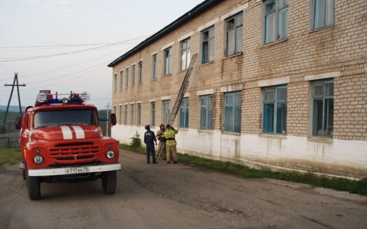 Пациентка погибла при пожаре в больнице Забайкалья — РБК