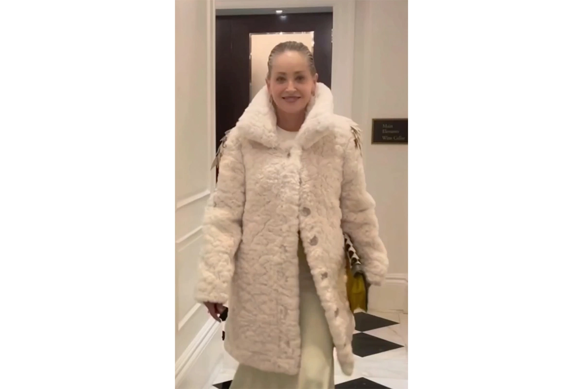 Пальто для Шэрон Стоун