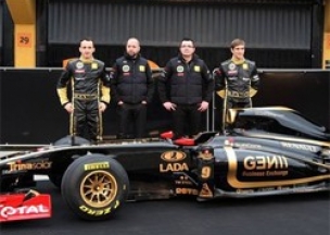 Презентация команд-2011: Lotus Renault