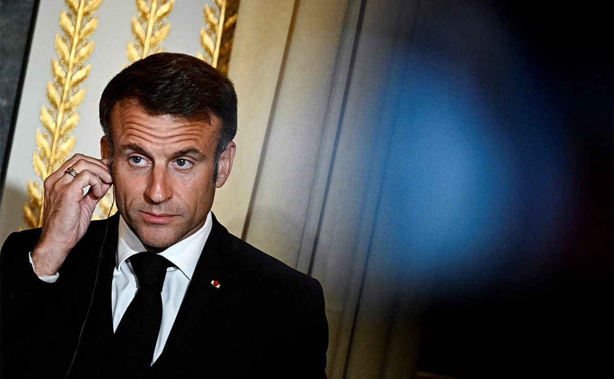 Julien De Rosa / Reuters