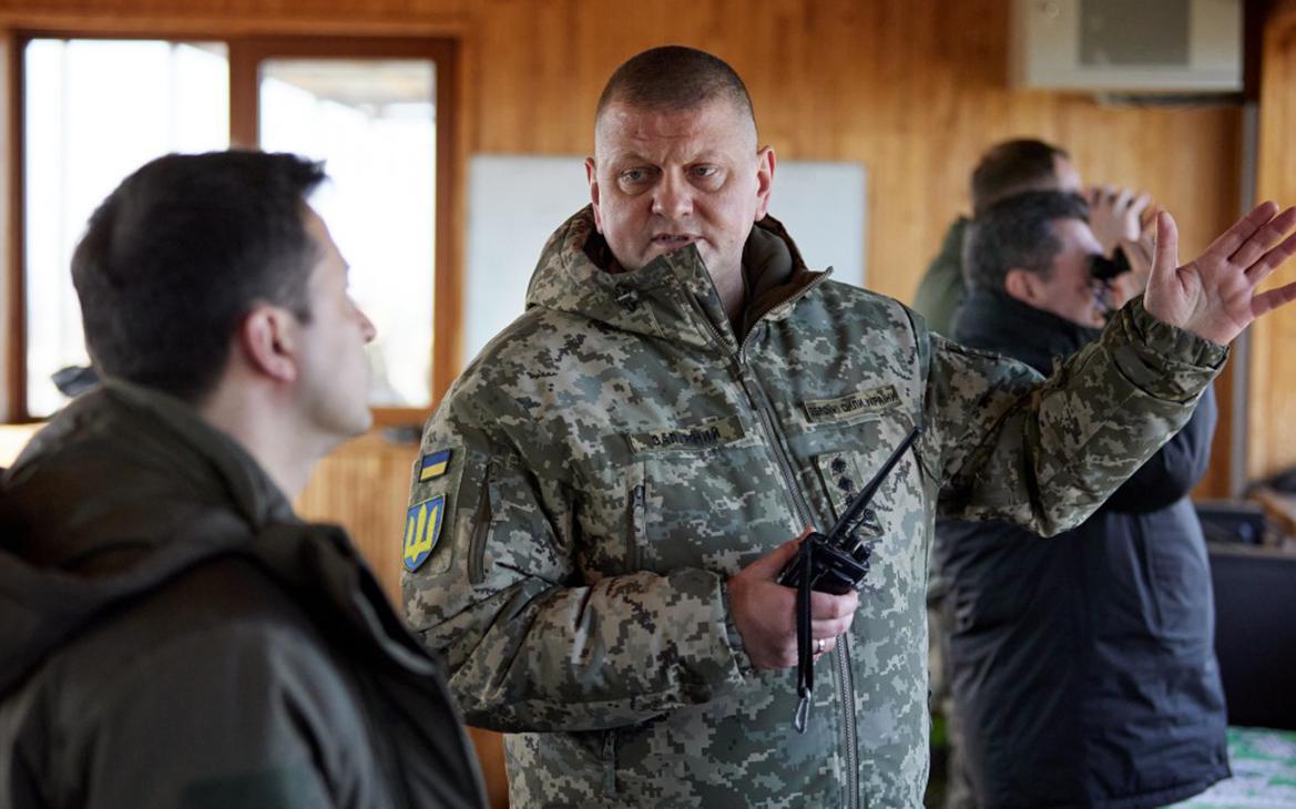 Подоляк заявил об отсутствии конфликта между Зеленским и Залужным
