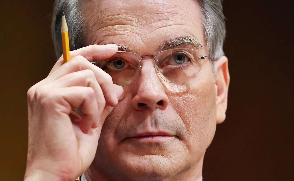 Kevin Lamarque / Reuters