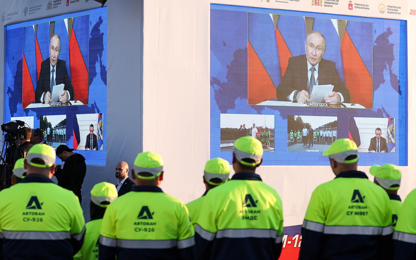 Путин открыл последний участок трассы М-12 «Восток» до Екатеринбурга
