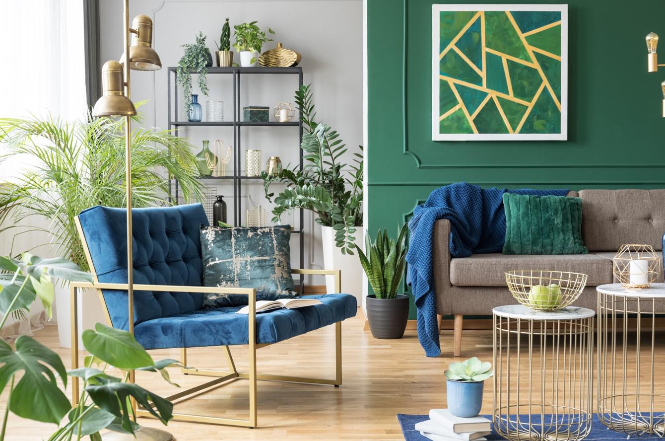 С каким цветом сочетается зеленый в интерьере