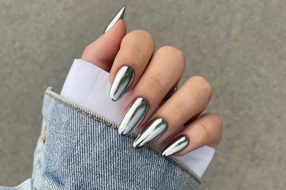 Хромированный маникюр