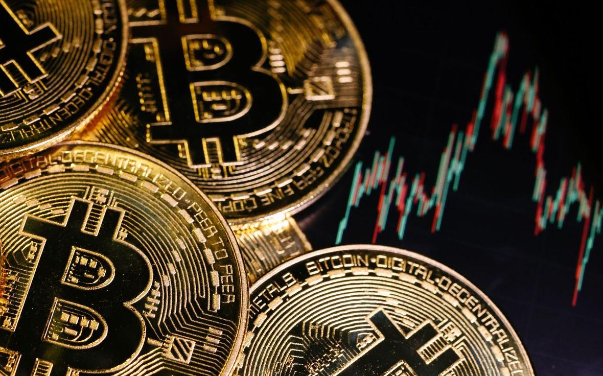 Банки и ЦБ начали пресекать схему с продажей крипты за наличные