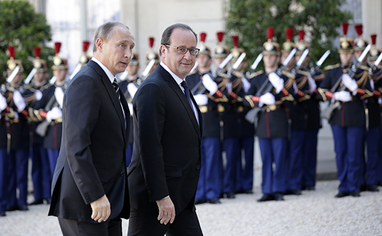 Президент Франции Франсуа Олланд&nbsp;и президент&nbsp;России Владимир Путин во время встречи перед&nbsp;саммитом&nbsp;​&laquo;нормандской четверки&raquo;, 2 октября 2015 года