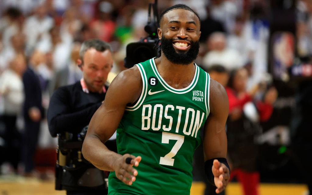 «Бостон» согласовал со своим лидером крупнейший в истории НБА контракт