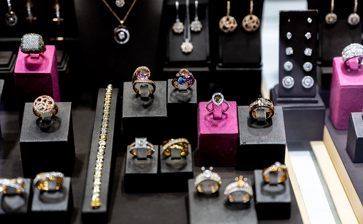 Jonathan Raa / Reuters