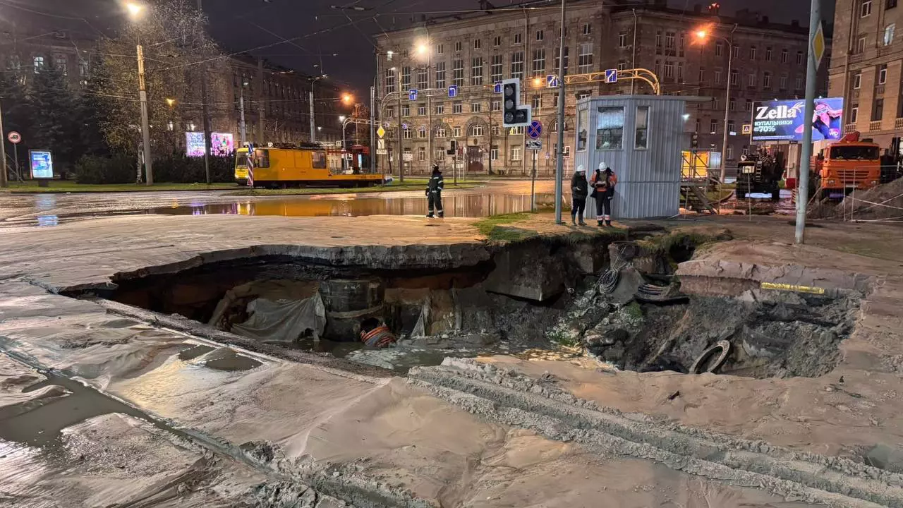 https://s0.rbk.ru/v6_top_pics/media/img/6/22/347633876137226.webp