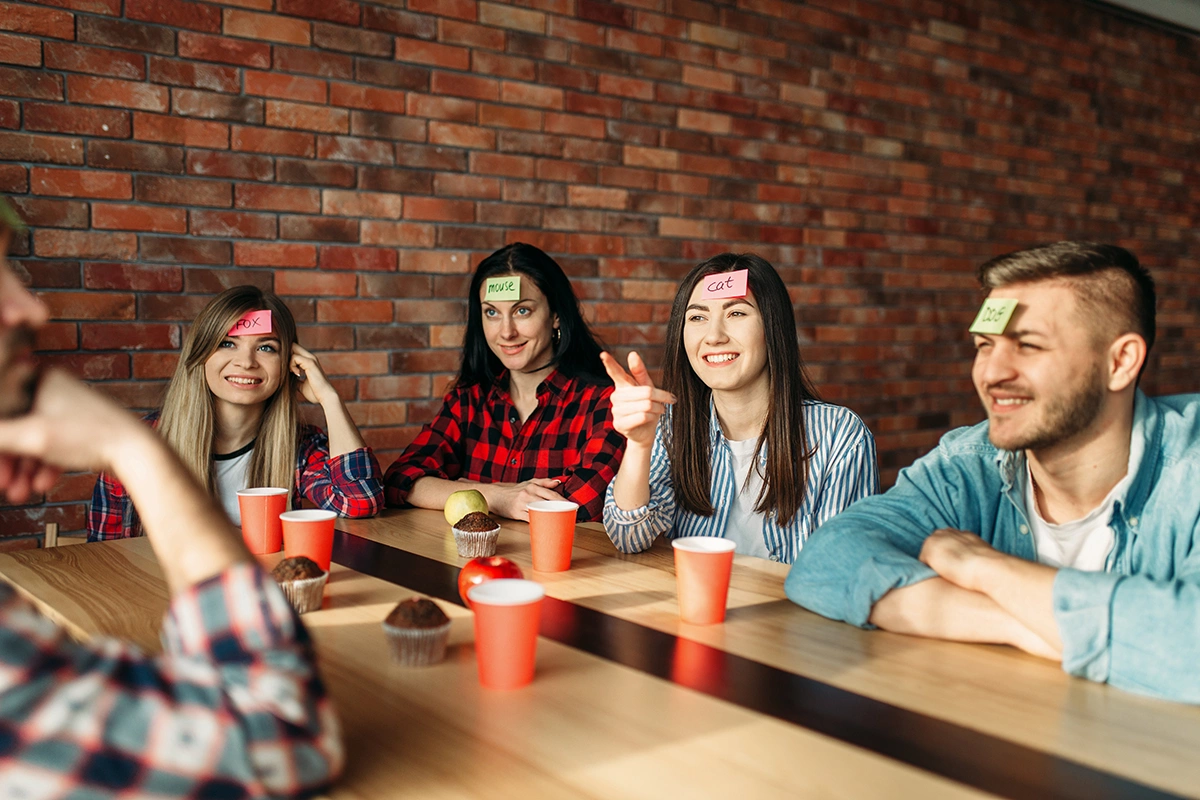 15 игр для компании взрослых