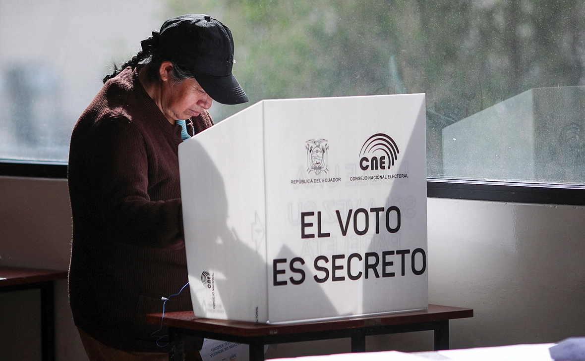 Henry Romero / Reuters