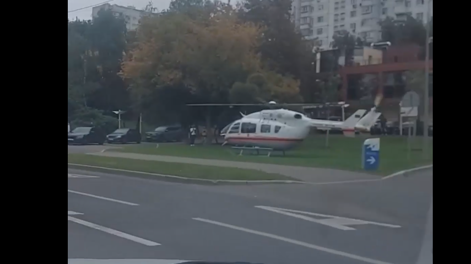 Пять пассажиров автобуса пострадали в аварии в Москве