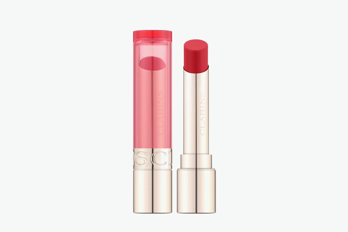 Бальзам для губ на основе масел Lip Oil Balm, Clarins, 2177 руб. (&laquo;Иль де Ботэ&raquo;)