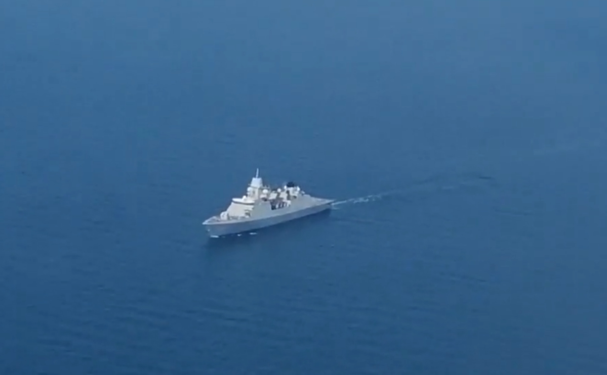 Фрегат Evertsen ВМС Нидерландов в Черном море