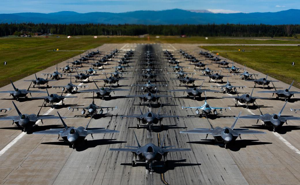 Lockheed Martin поставит армии США 127 истребителей F-35