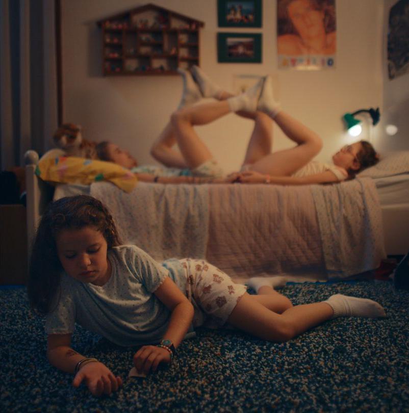 Кадр из фильма &laquo;Маленькие девочки&raquo;