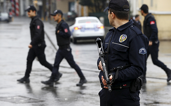 Полицейские патрули на&nbsp;улицах Стамбула

