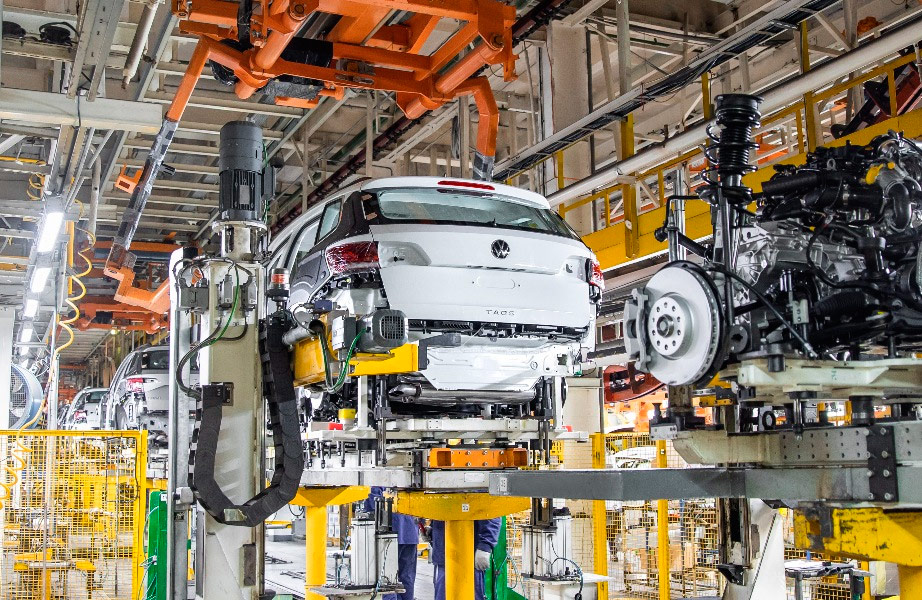 Volkswagen начал производство нового кроссовера Taos в России