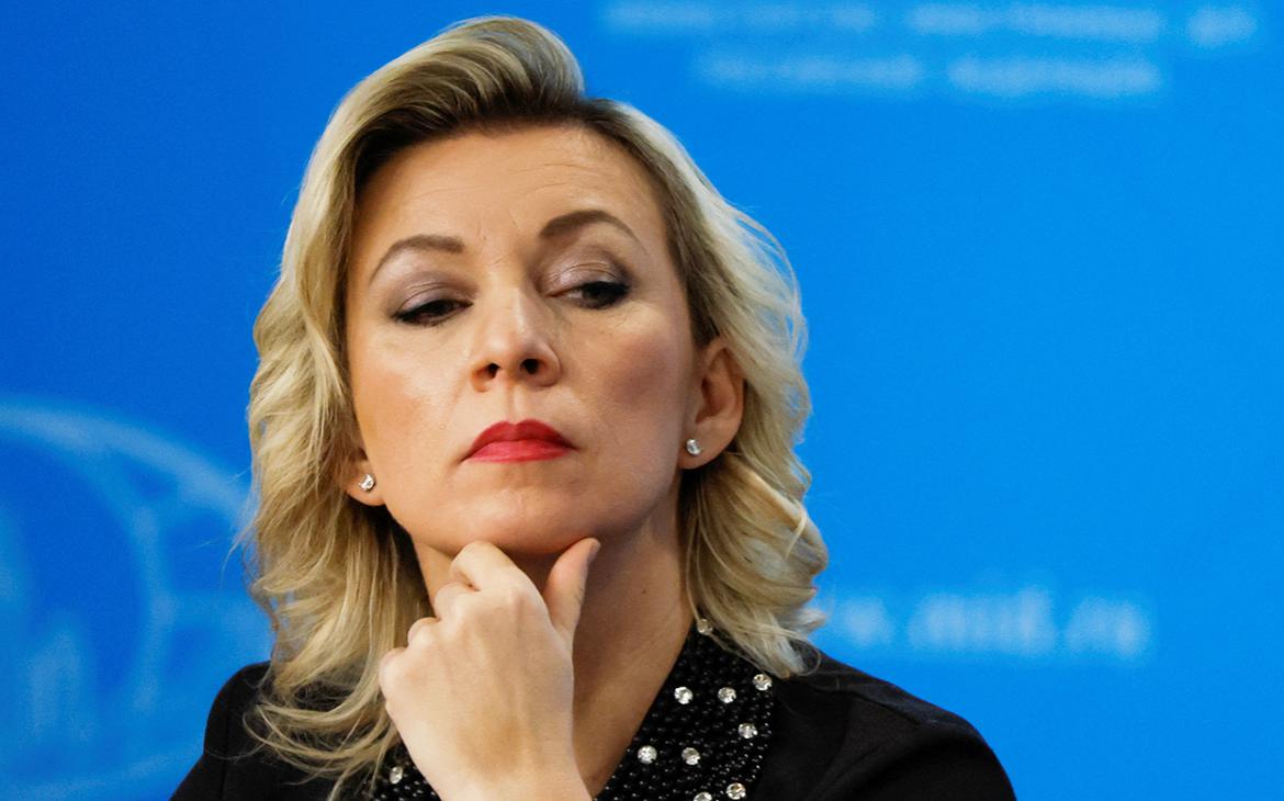 Захарова назвала заслуженным понижение уровня дипотношений с Эстонией