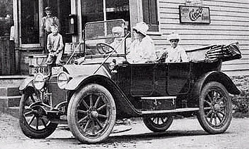 106 лет назад автомобиль первый раз убил человека 