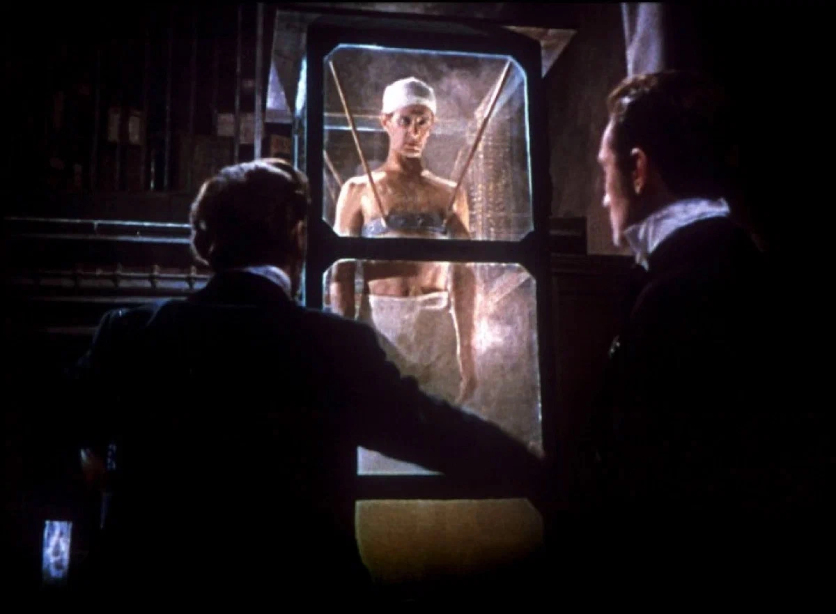 <p>Кадр из фильма &laquo;Месть Франкенштейна&raquo; (1958)</p>