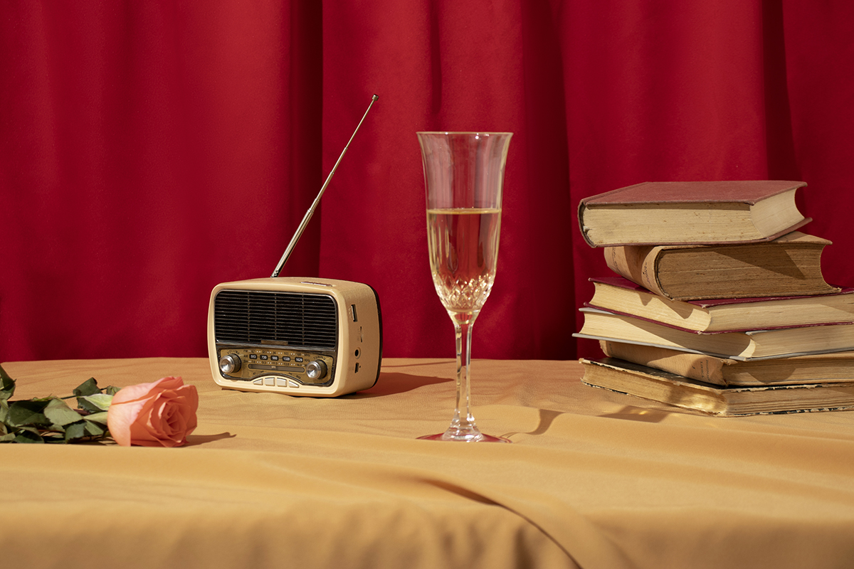 Замечали ли вы, что под определенную музыку вкус у вина как будто бы менялся? Оказывается, этому есть научное объяснение — и это можно учитывать при проведении дегустаций или гастрономических вечеров