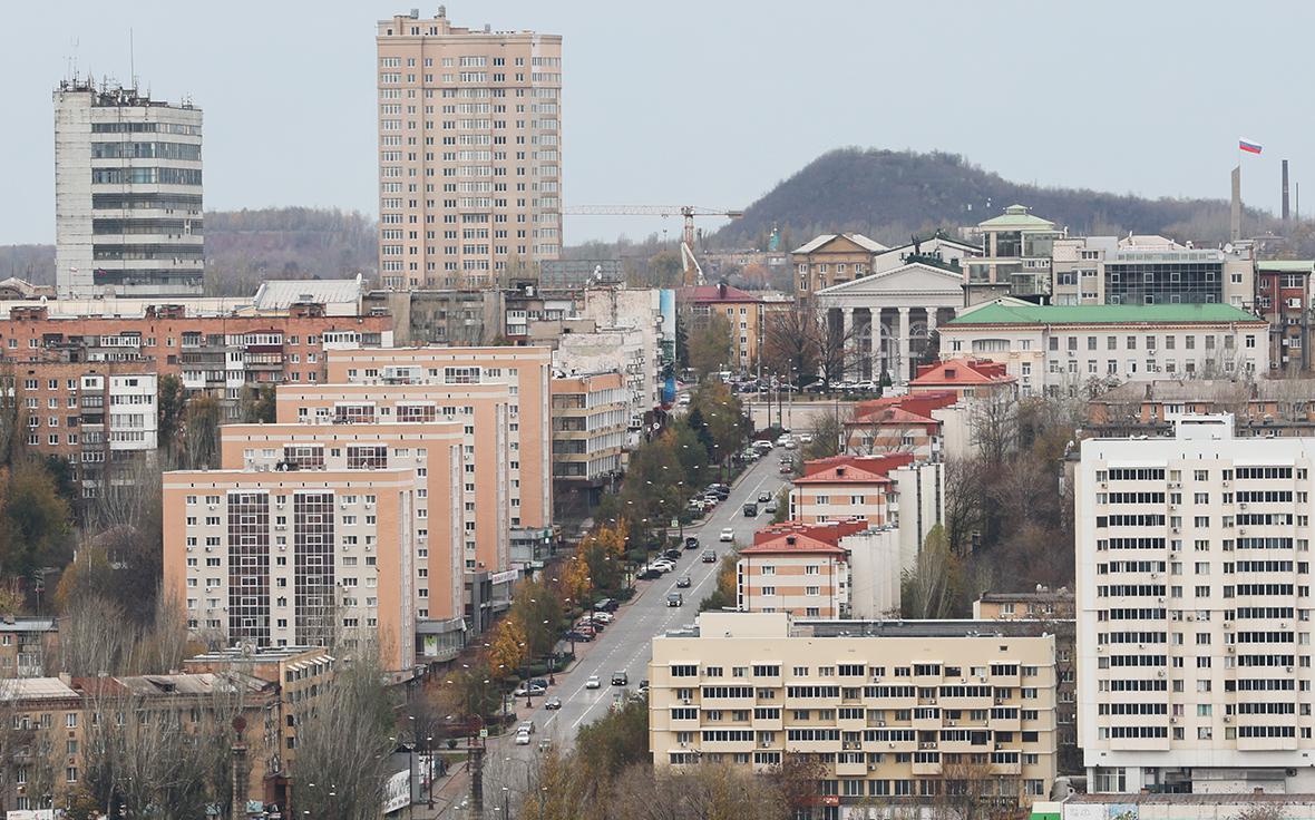 Зеленский допустил референдум на Украине по выводу войск из Донбасса