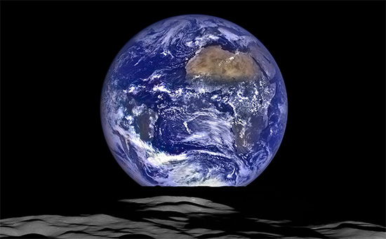 Вид на Землю с орбиты Луны



