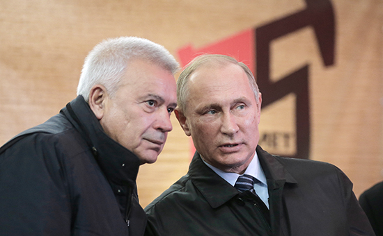 Президент ЛУКОЙЛа Вагит Алекперов и президент России&nbsp;Владимир Путин. Октябрь 2016 года


