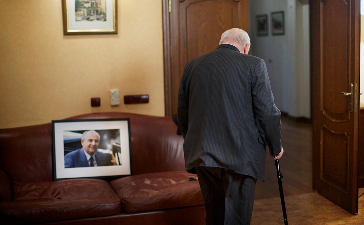 Как в России отреагировали на смерть Горбачева"/>













