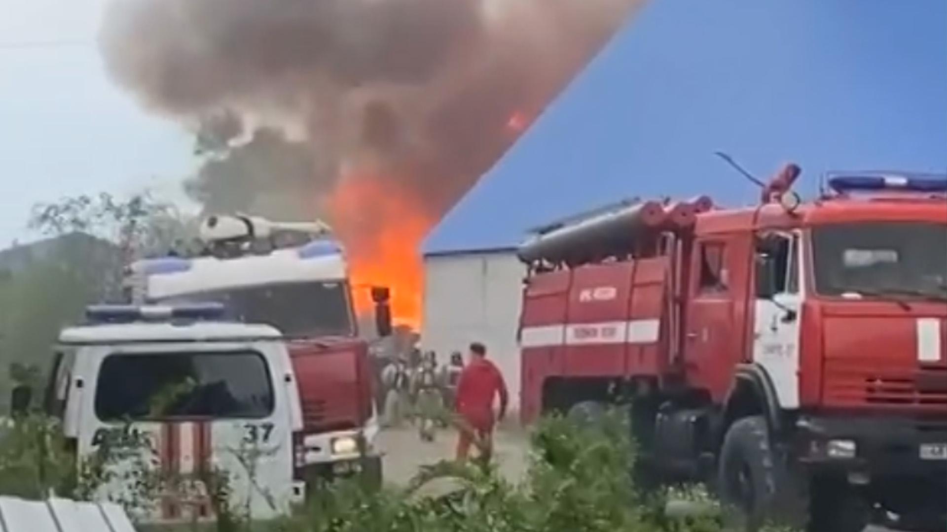 В Вороне пожарный поезд отправили тушить возгорание на складе