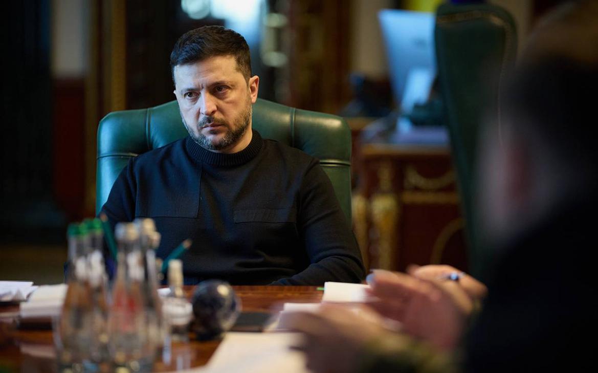 Зеленский заявил о готовности Украины к реальным шагам к миру