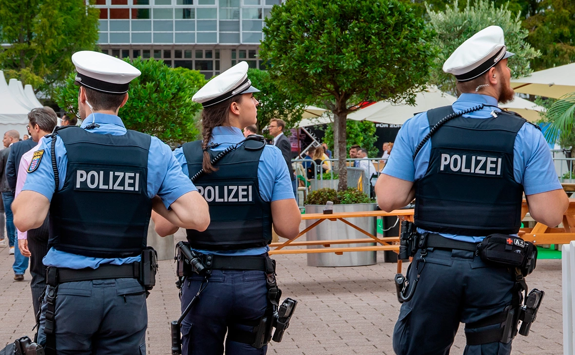 VanderWolf Images / Shutterstock